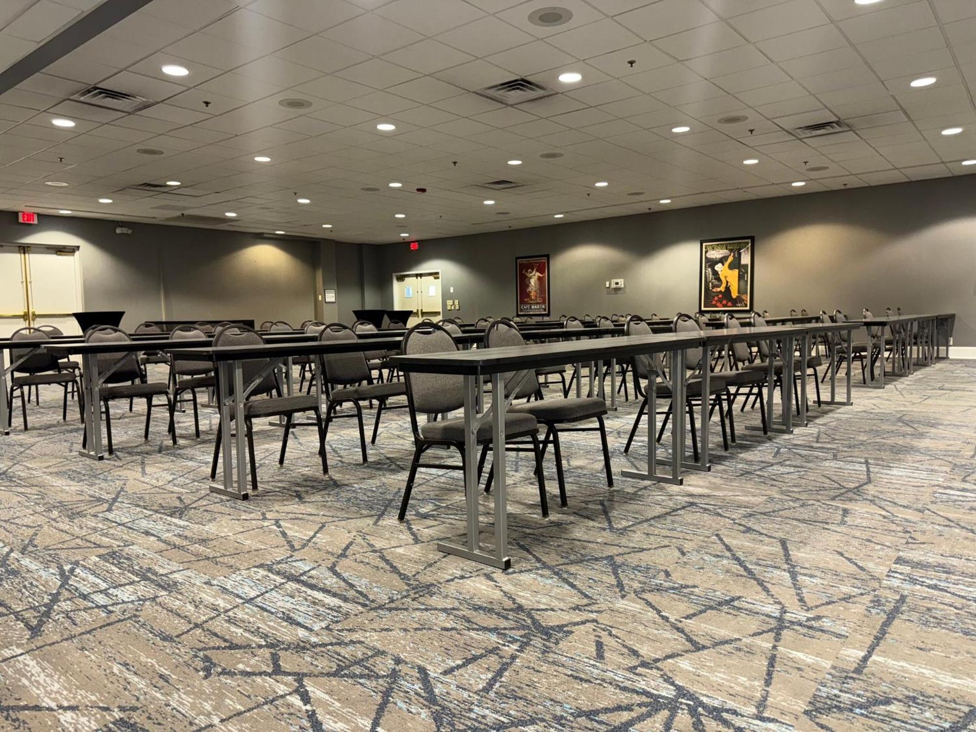 Holiday Inn Express Nashville-Downtown - Broadway By Ihg Buitenkant foto