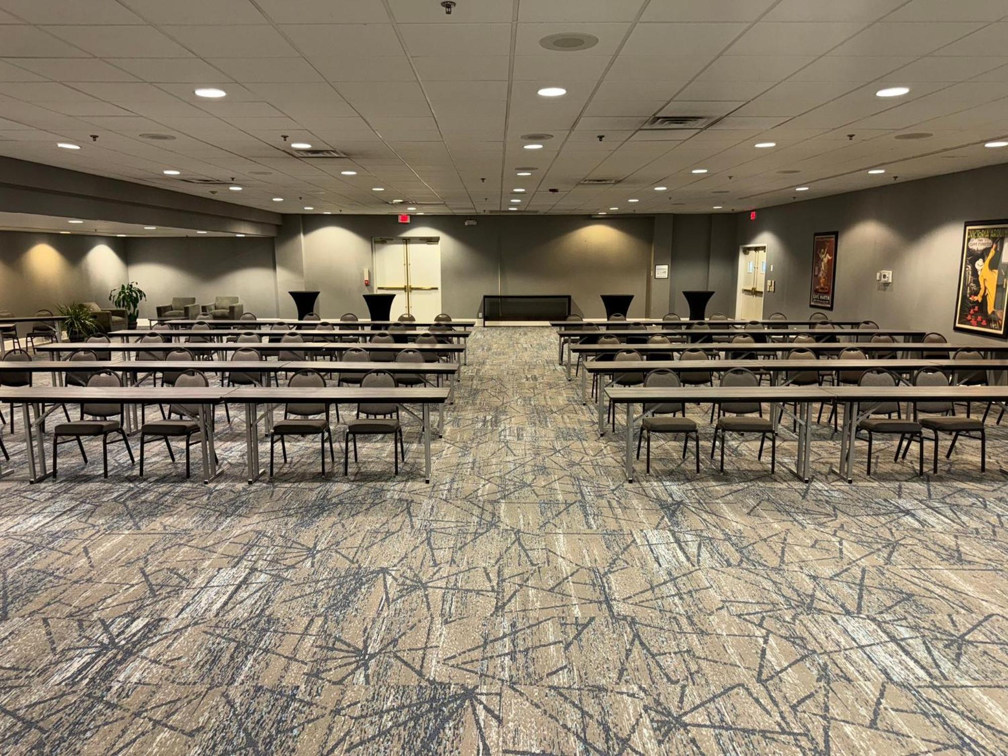 Holiday Inn Express Nashville-Downtown - Broadway By Ihg Buitenkant foto
