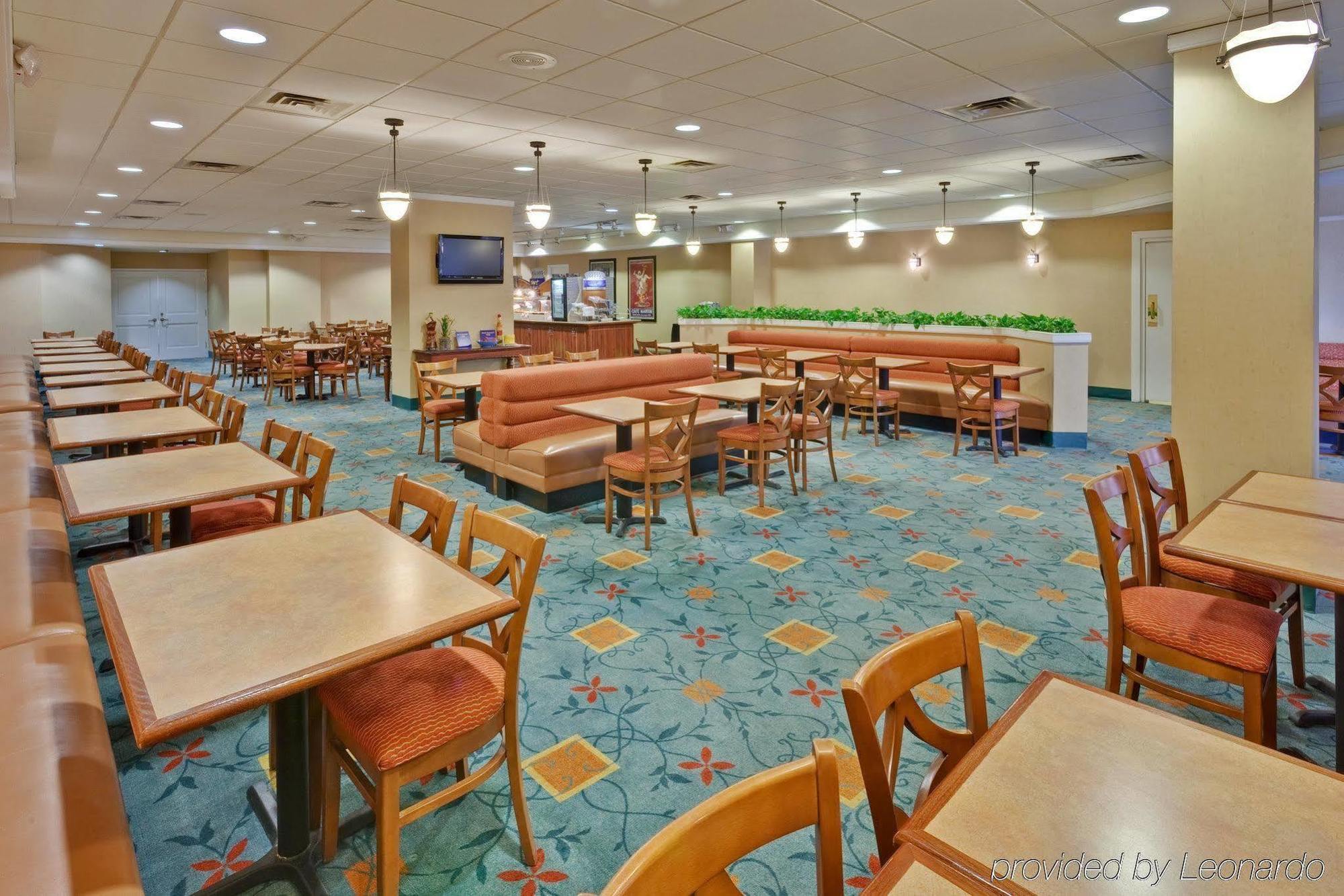Holiday Inn Express Nashville-Downtown - Broadway By Ihg Buitenkant foto