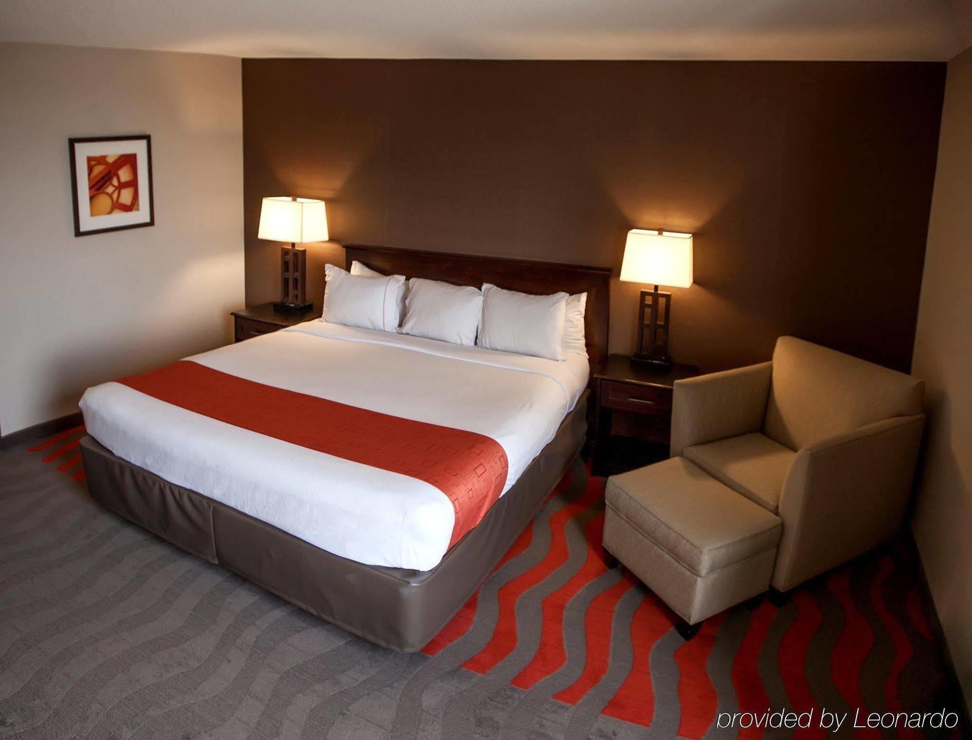 Holiday Inn Express Nashville-Downtown - Broadway By Ihg Buitenkant foto